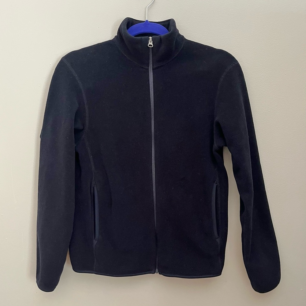 Uniqlo Navy Fleece Jacket